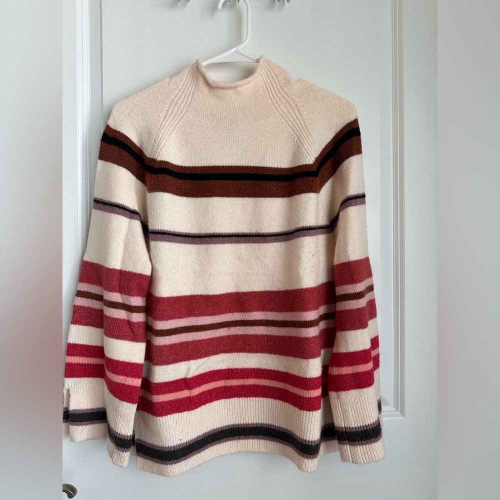 LOFT Multicolor Striped Women's Sweater